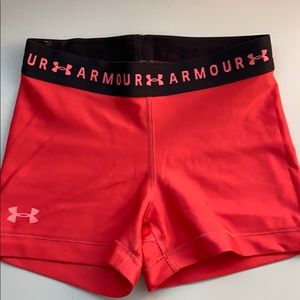 Under armour spandex shorts